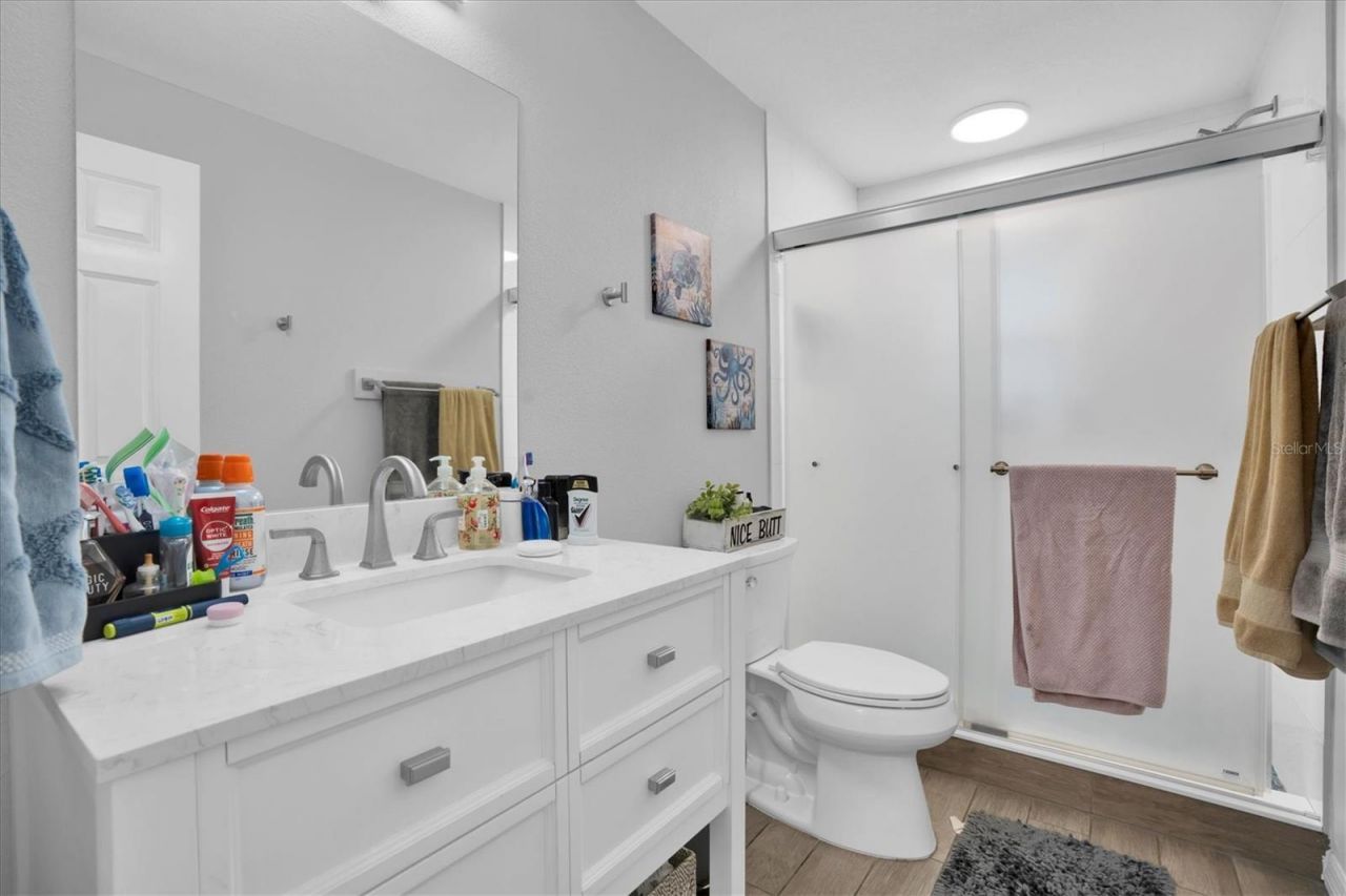 13179 Dorchester Drive, Seminole, FL 33776 Photo
