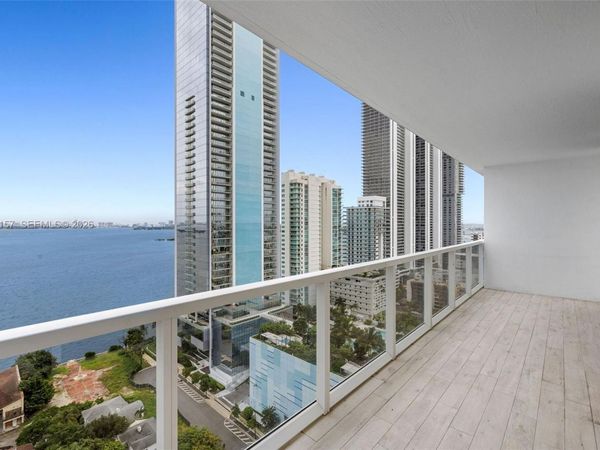 600 NE 27th St, Unit 2202, Miami, FL 33137
