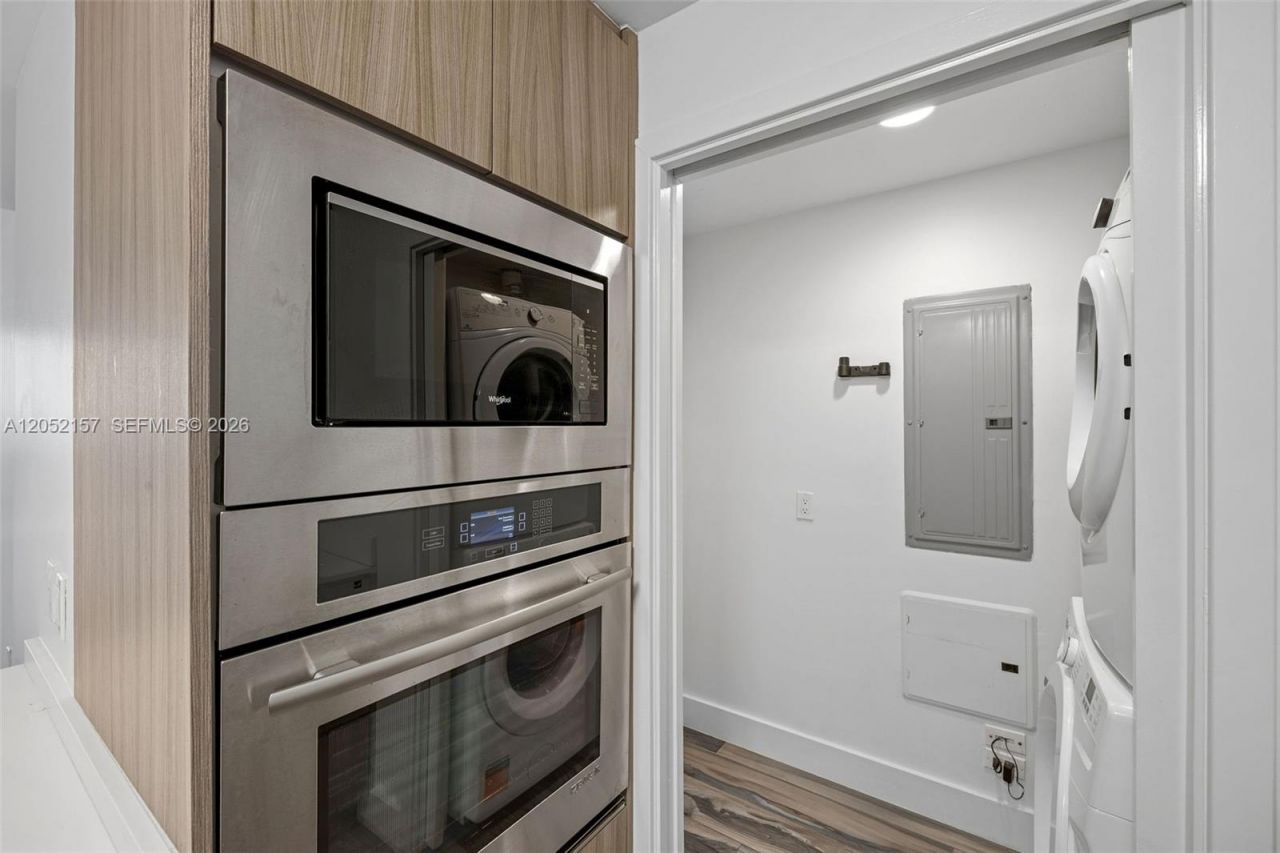 600 NE 27th St, Unit 2202, Miami, FL 33137 Photo