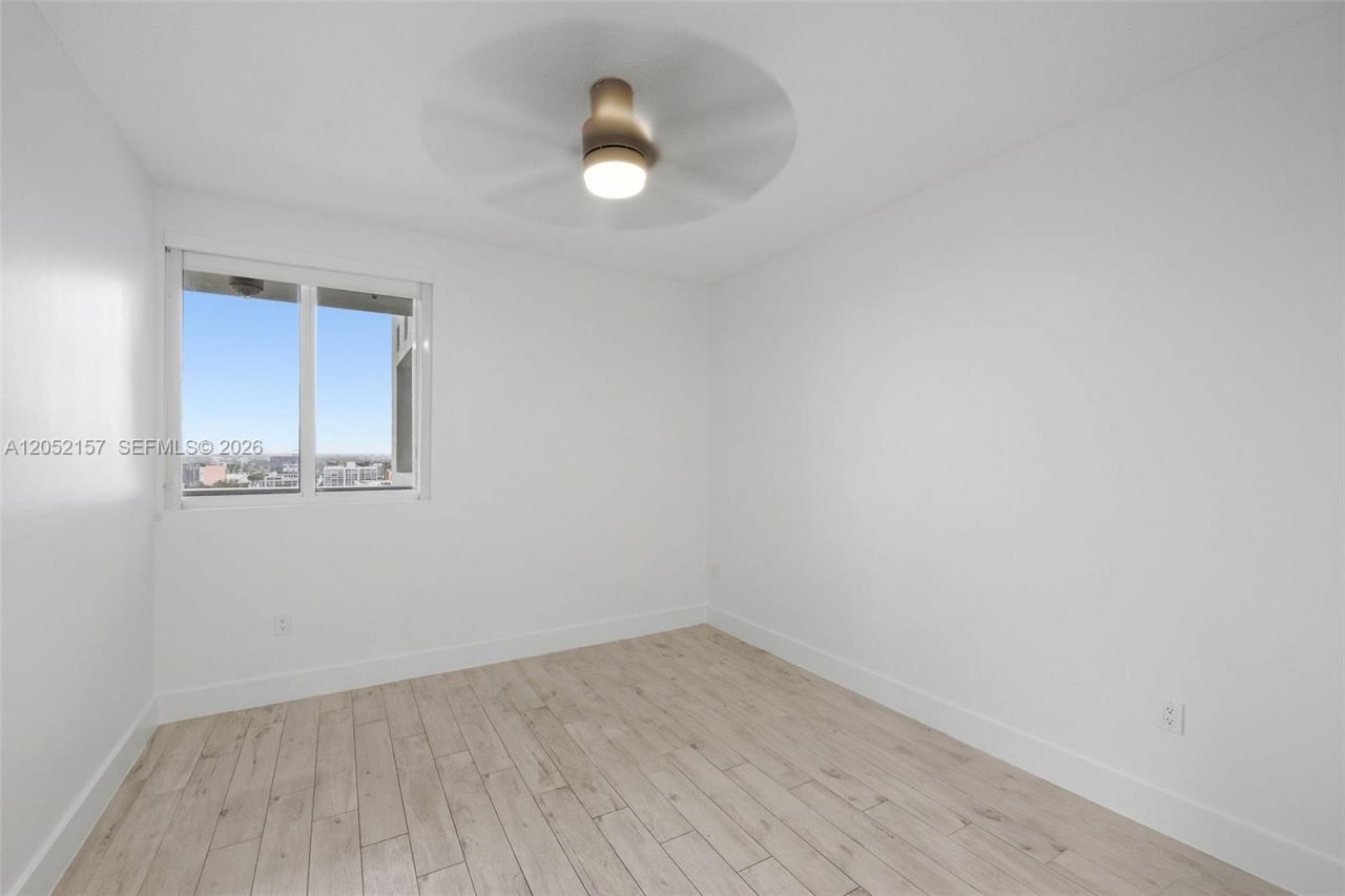 600 NE 27th St, Unit 2202, Miami, FL 33137 Photo