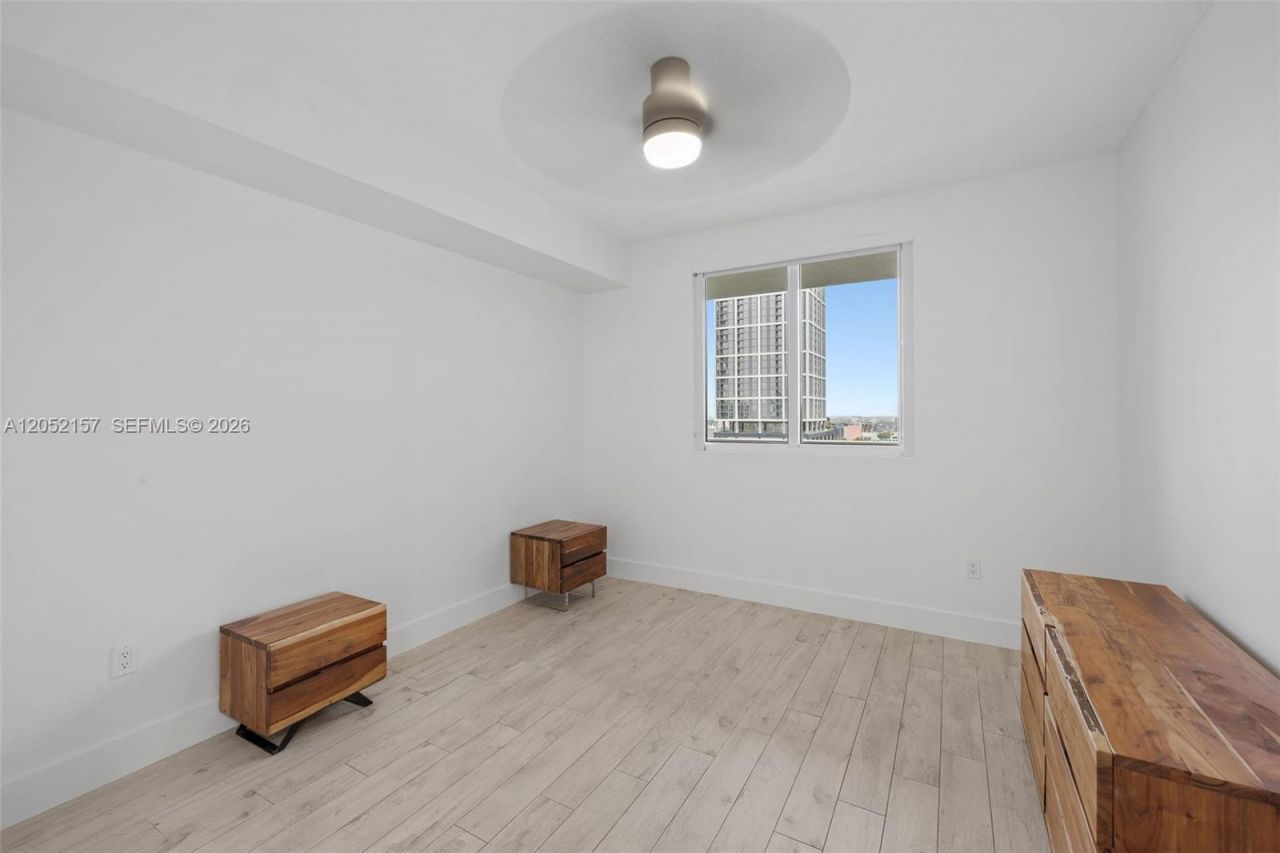 600 NE 27th St, Unit 2202, Miami, FL 33137 Photo