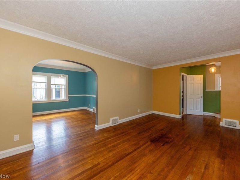 18526 Scottsdale Boulevard, Shaker Heights, OH 44122 Photo 4
