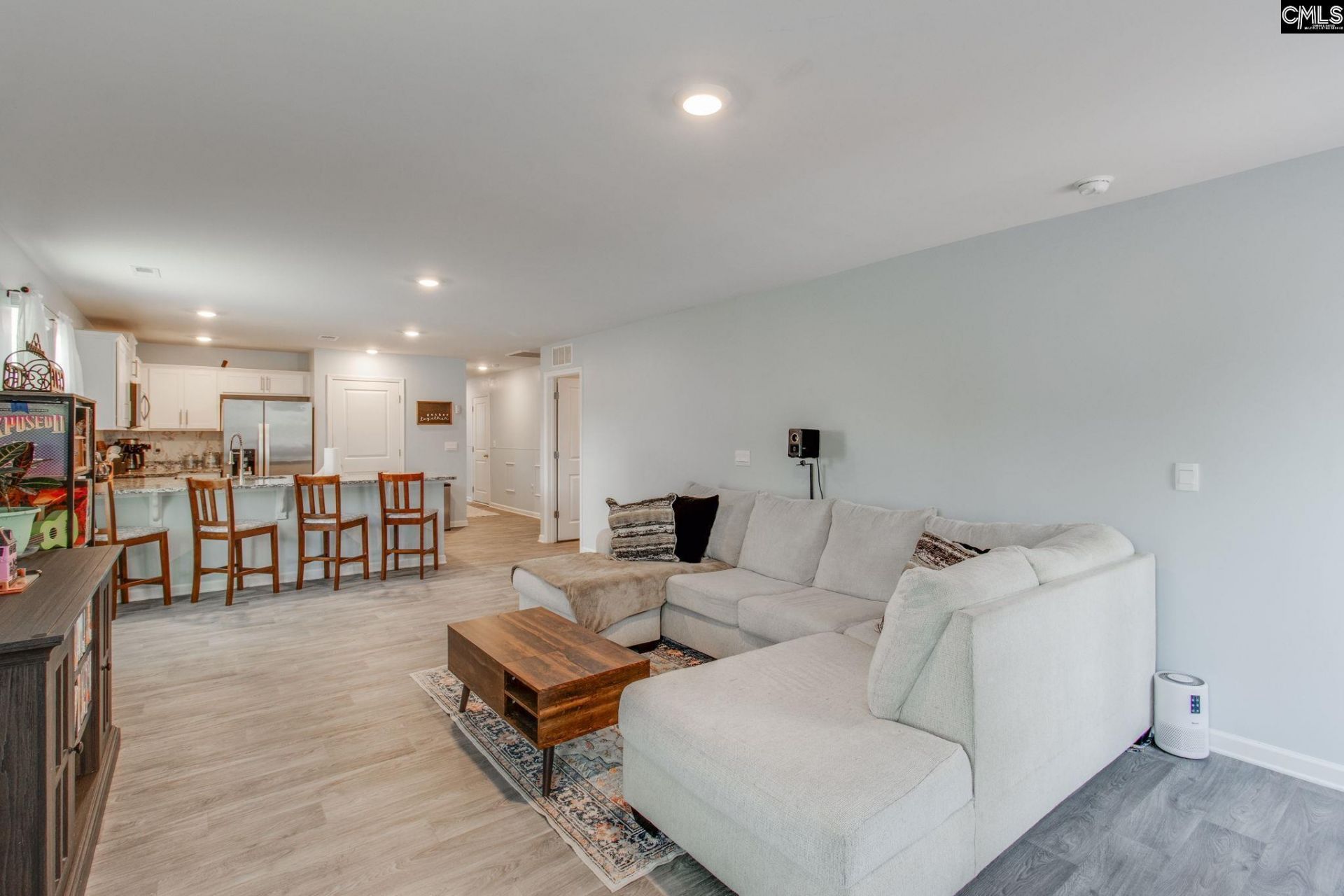 466 Delahays Road Photo 11