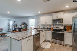 466 Delahays Road photo 4