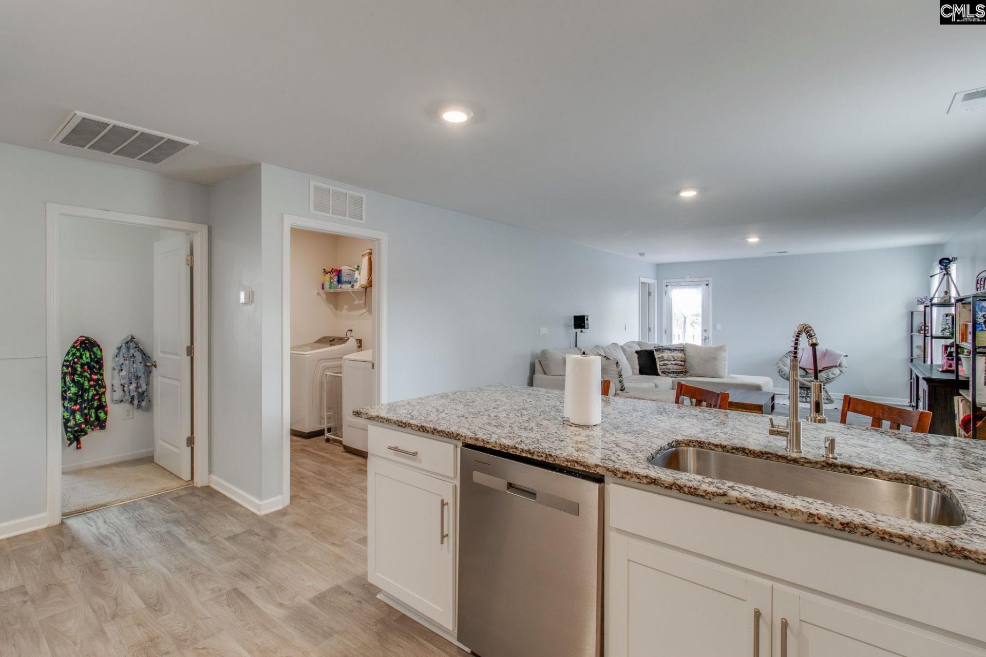 466 Delahays Road Photo 8