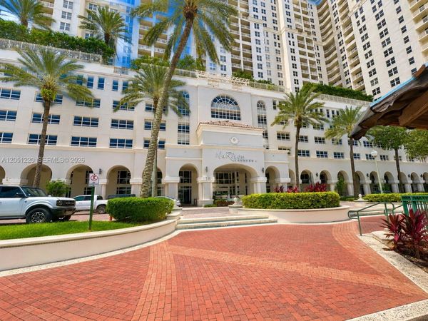 511 SE 5th Ave , Unit 1408, Fort Lauderdale, FL 33301