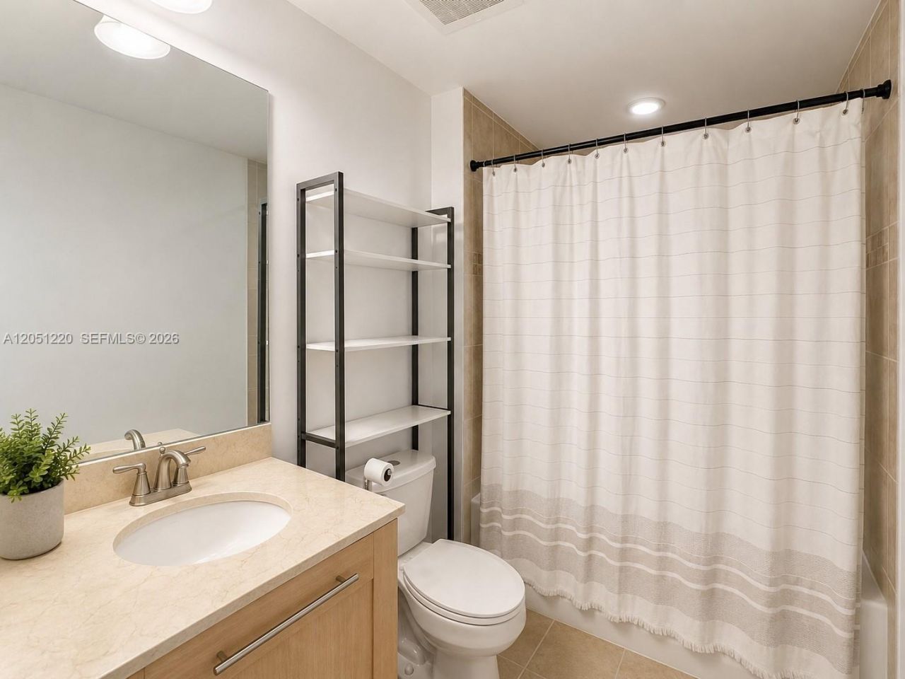 511 SE 5th Ave , Unit 1408, Fort Lauderdale, FL 33301 Photo