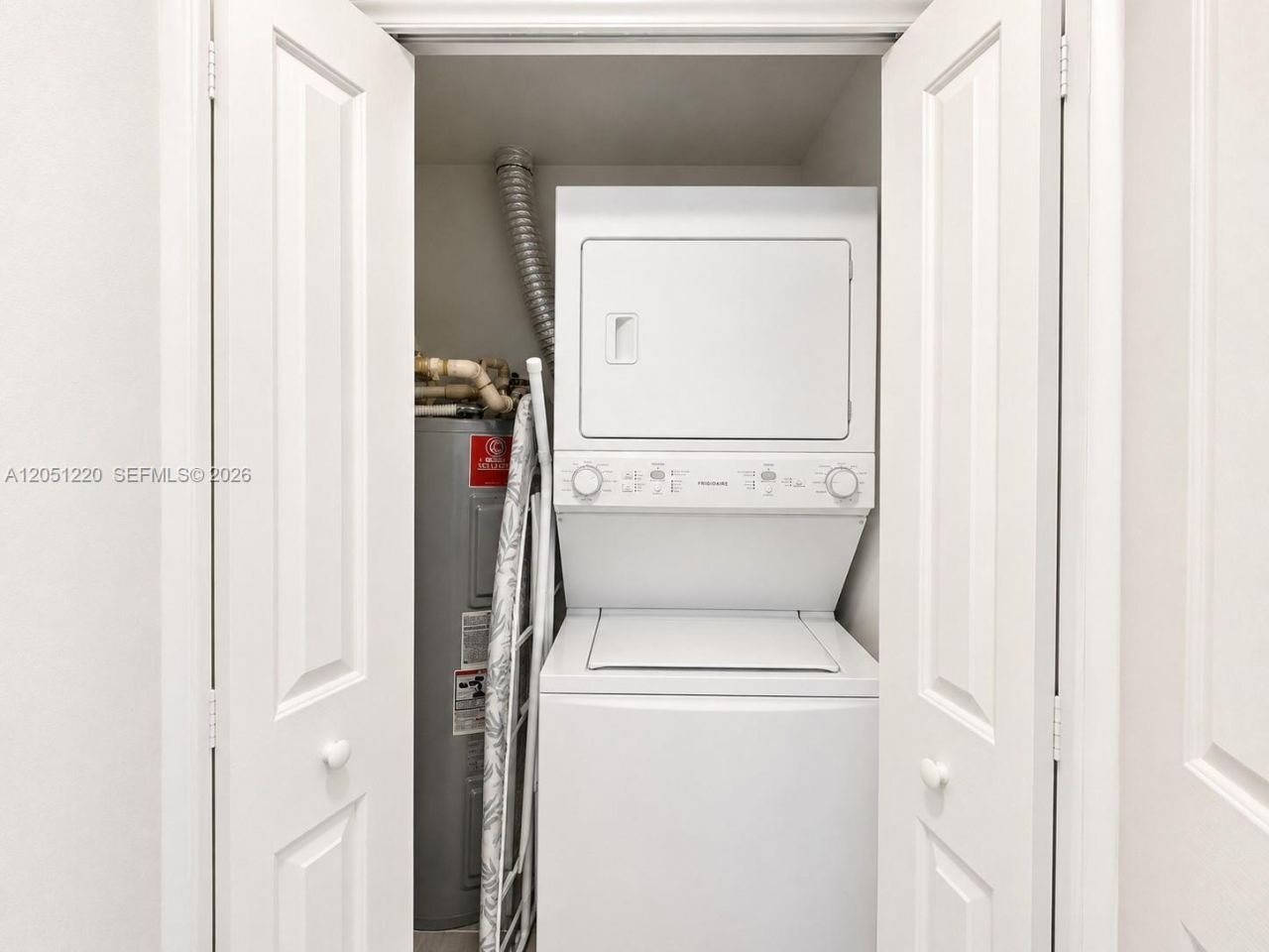 511 SE 5th Ave , Unit 1408, Fort Lauderdale, FL 33301 Photo