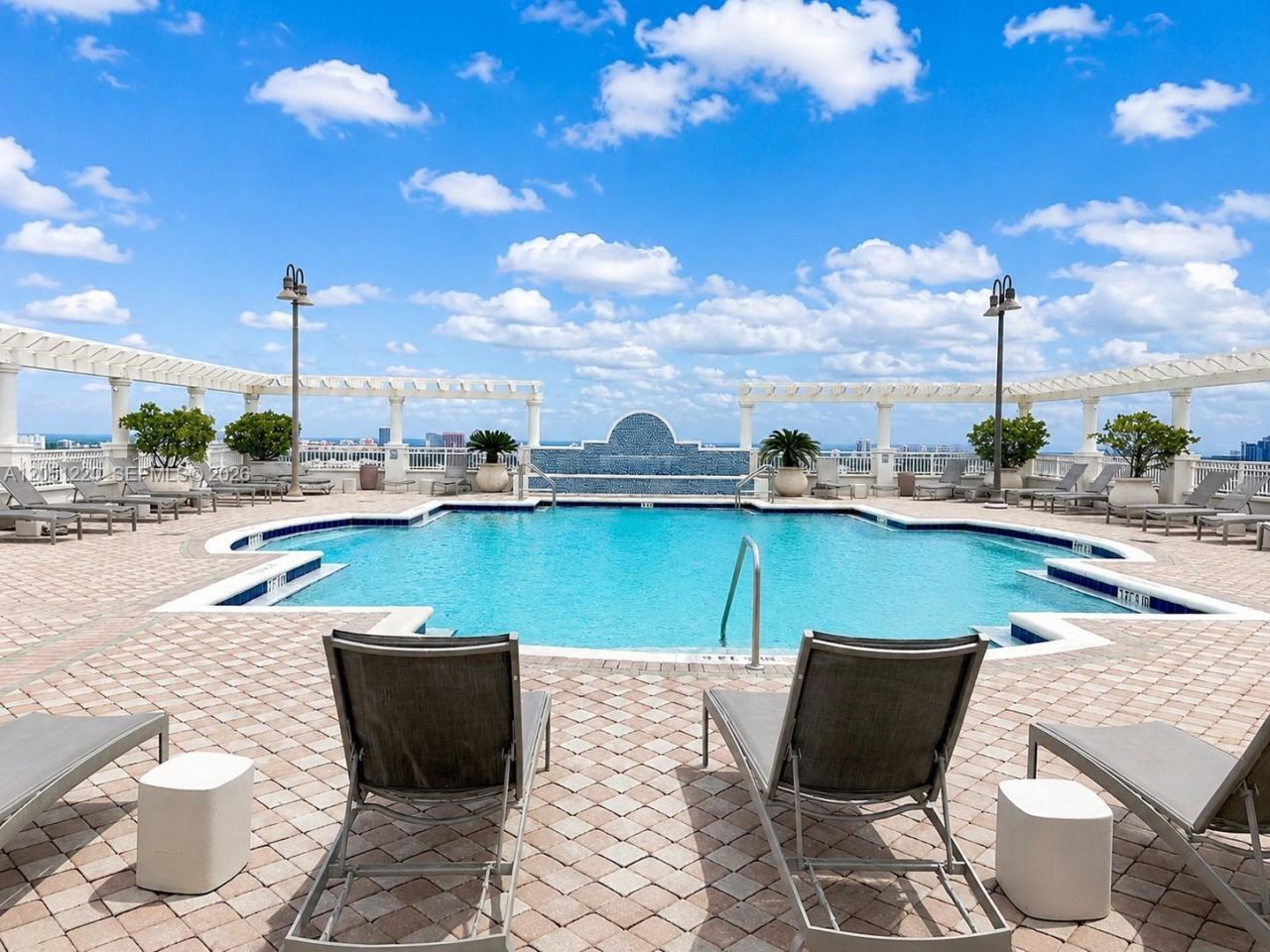 511 SE 5th Ave , Unit 1408, Fort Lauderdale, FL 33301 Photo