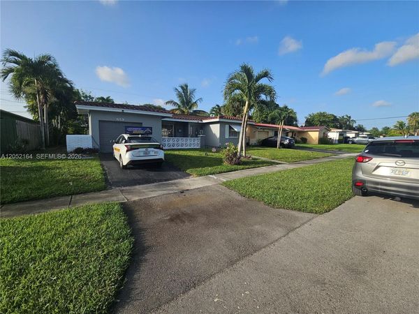 3591 NW 23rd Ct , Lauderdale Lakes, FL 33311