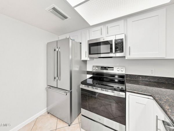 9054 N 51ST Lane, Glendale, AZ 85302