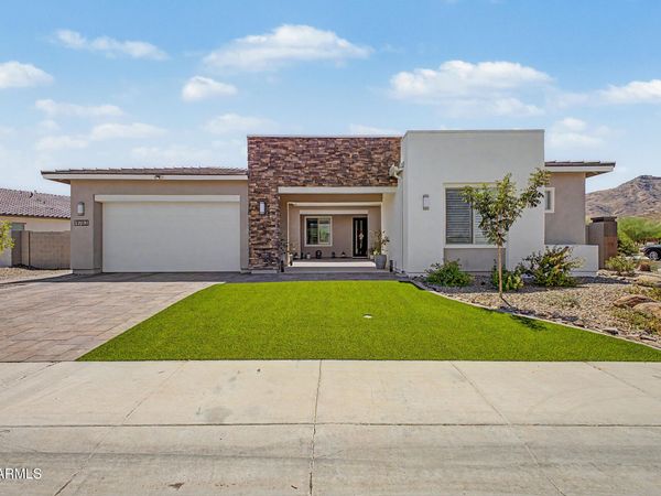 9783 S 36TH Lane, Laveen, AZ 85339