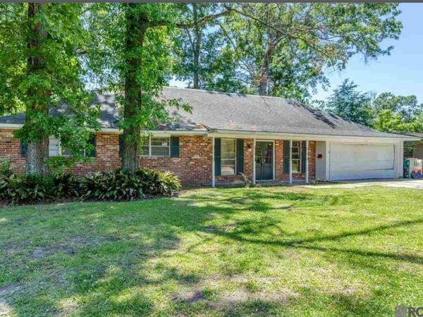 12114 E Glenhaven Dr, Baton Rouge, LA 70815