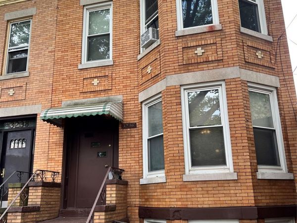 79-36 77 Avenue , Glendale, NY 11385
