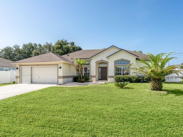 50 Rolling Sands Dr, Palm Coast, FL 32164