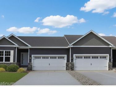 881 Oakwood Circle, Fenton, MI 48430