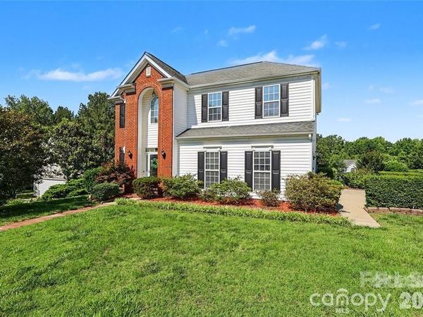 14802 Bergerac Court, Charlotte, NC 28277