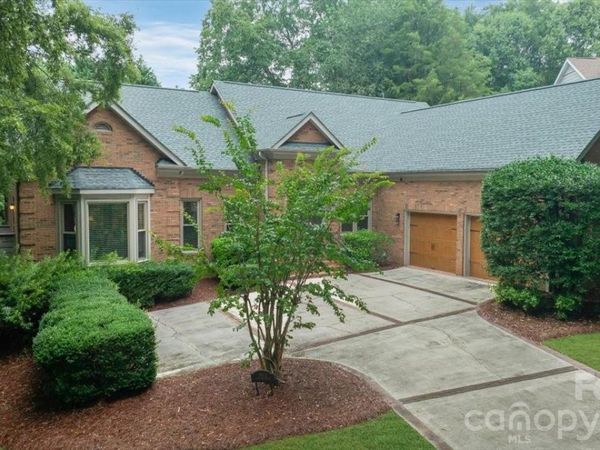 15614 Warm Springs Court, Charlotte, NC 28278