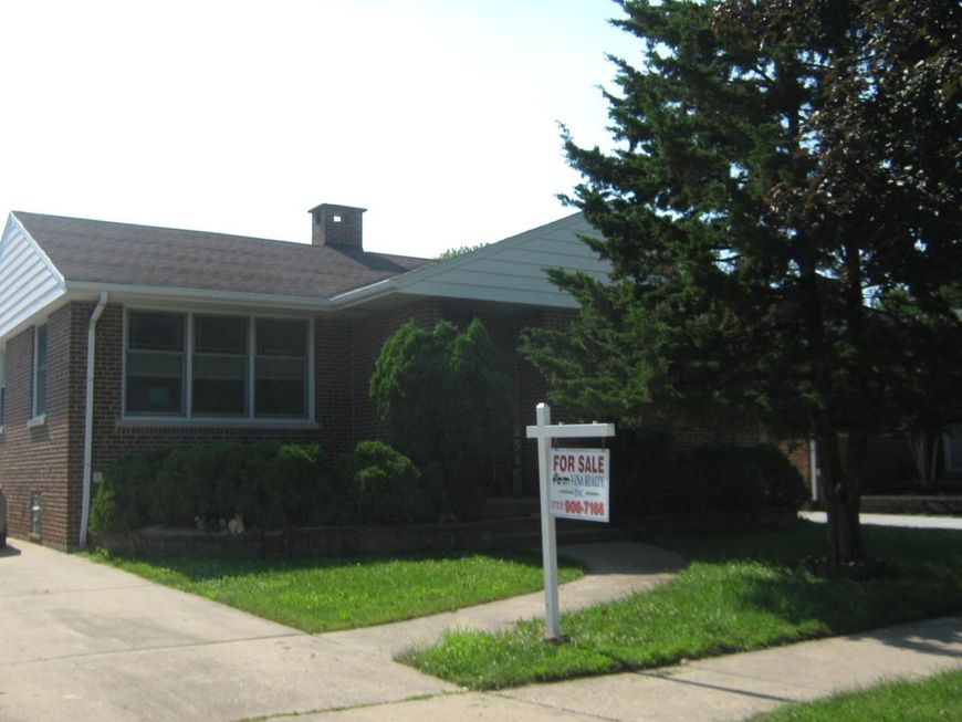 Main Photo