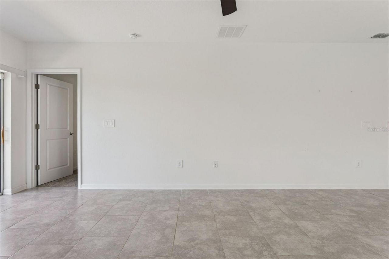 26180 Feathergrass Circle , Leesburg, FL 34748 Photo