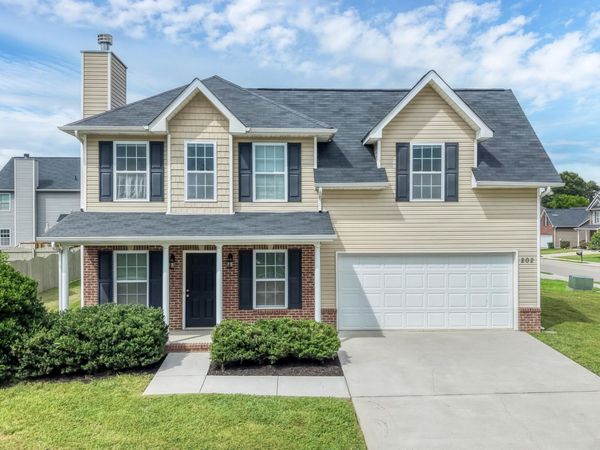 202 Whistlestop Lane, Maryville, TN 37804