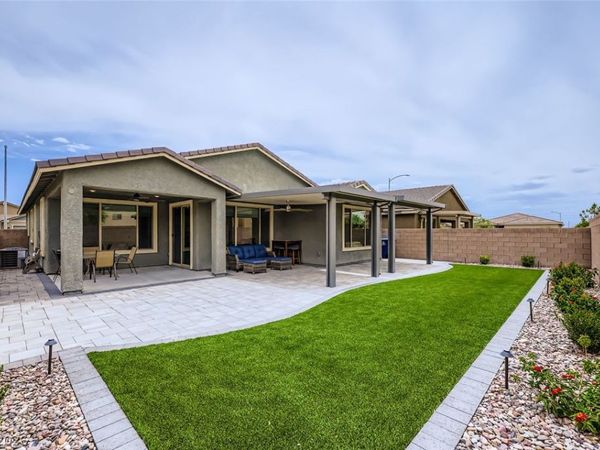 6519 Summershade Street, North Las Vegas, NV 89086