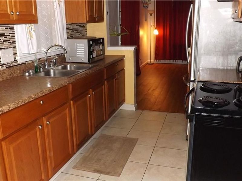 742 Cleverly Rd., Dayton, OH 45417 Photo 5