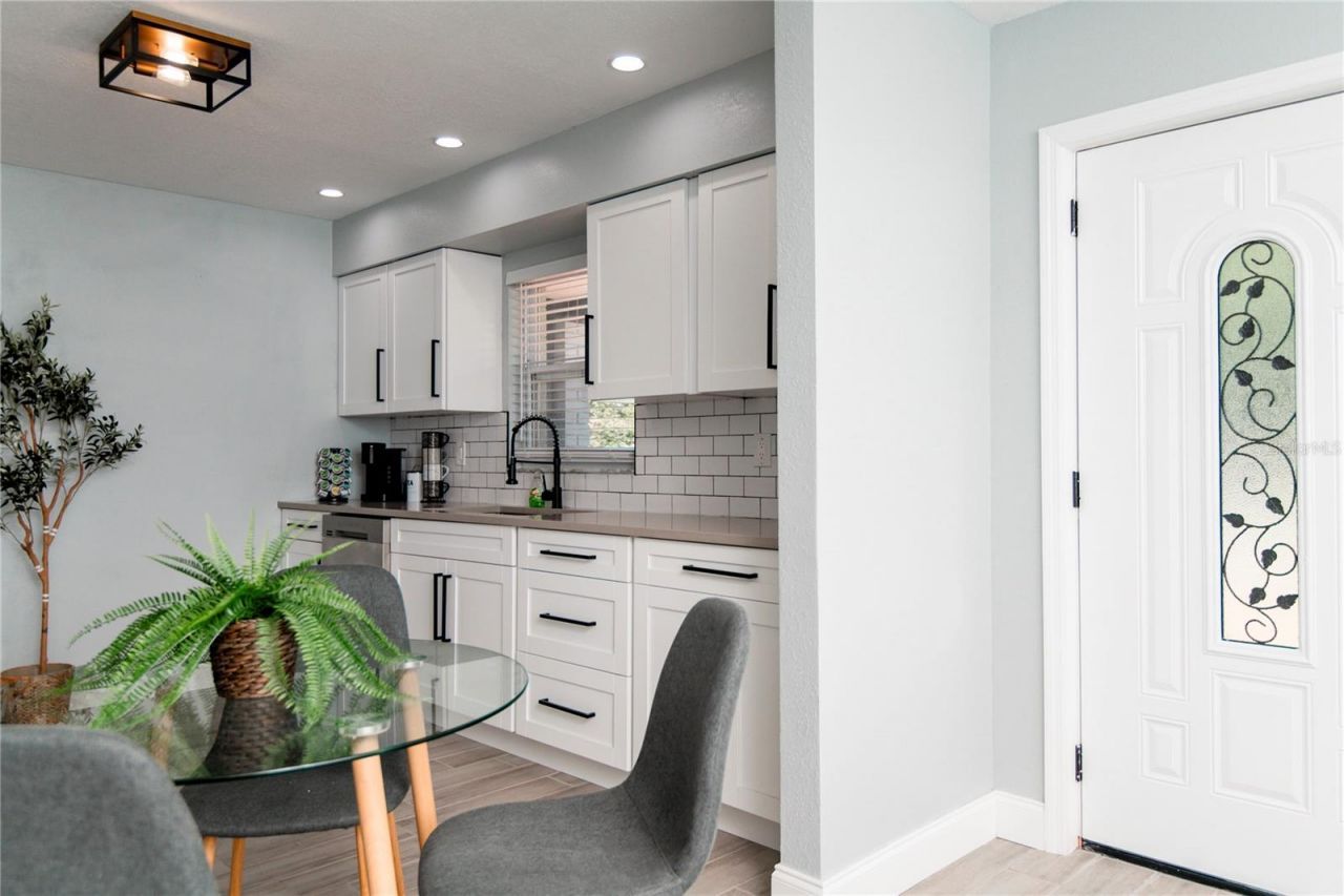 3147 W Cordelia Street , Tampa, FL 33607 Photo