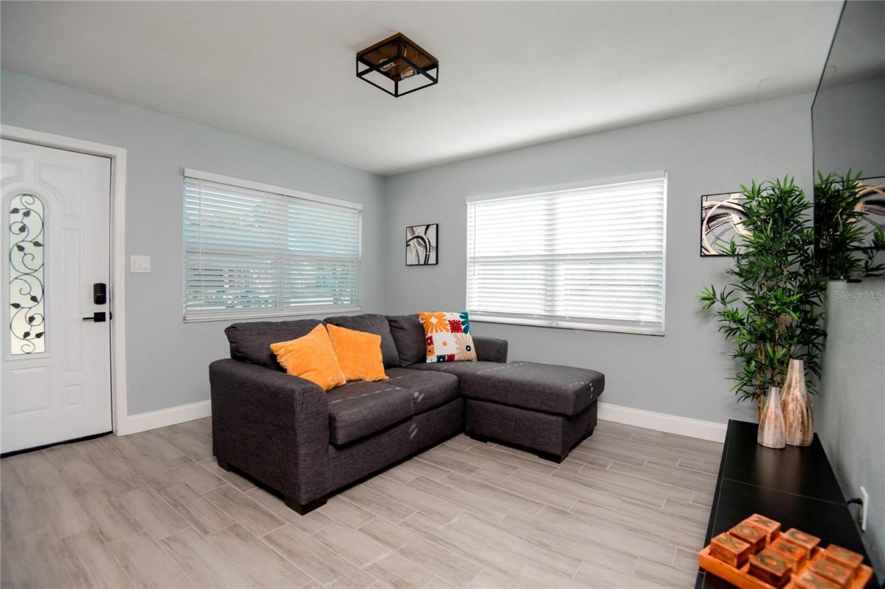 3147 W Cordelia Street , Tampa, FL 33607 Photo