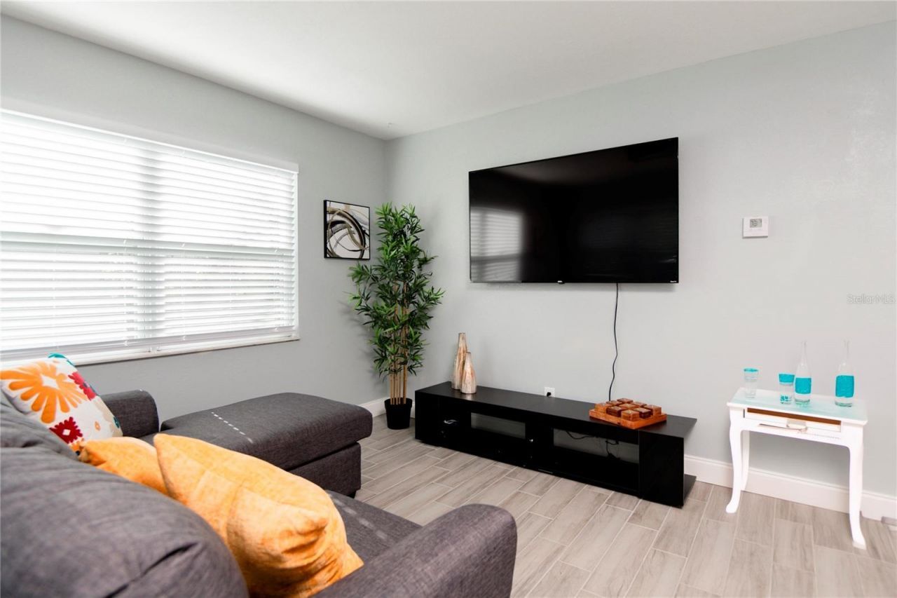 3147 W Cordelia Street , Tampa, FL 33607 Photo