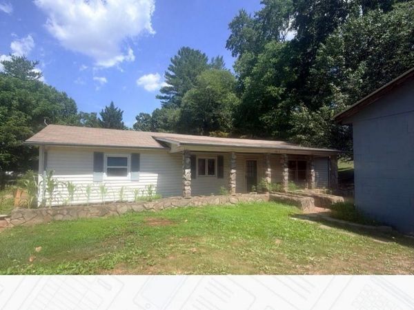 103 Locust Street , Connelly Springs, NC 28612