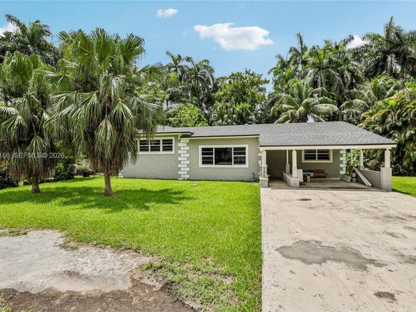 130 NW 85th St , Unit --, Miami, FL 33150
