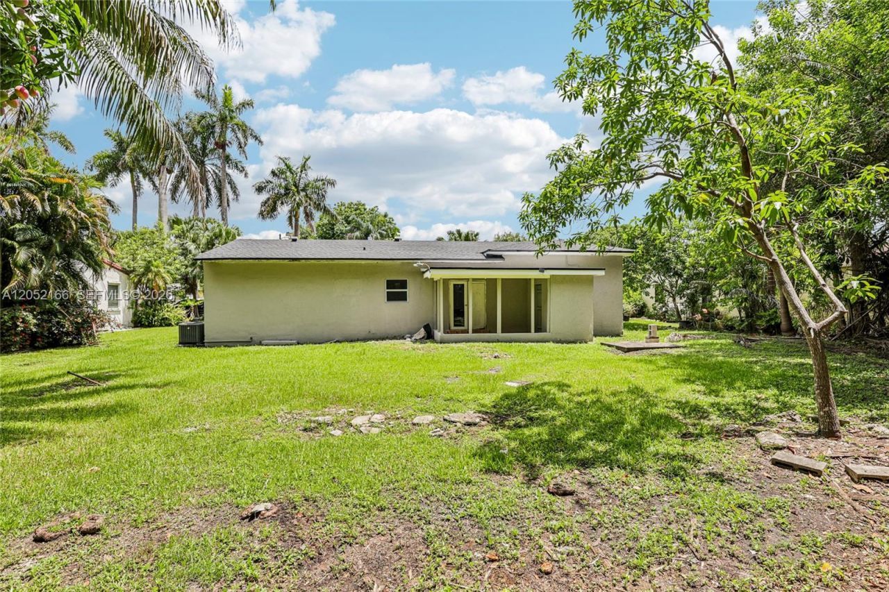 130 NW 85th St, Unit --, Miami, FL 33150 Photo