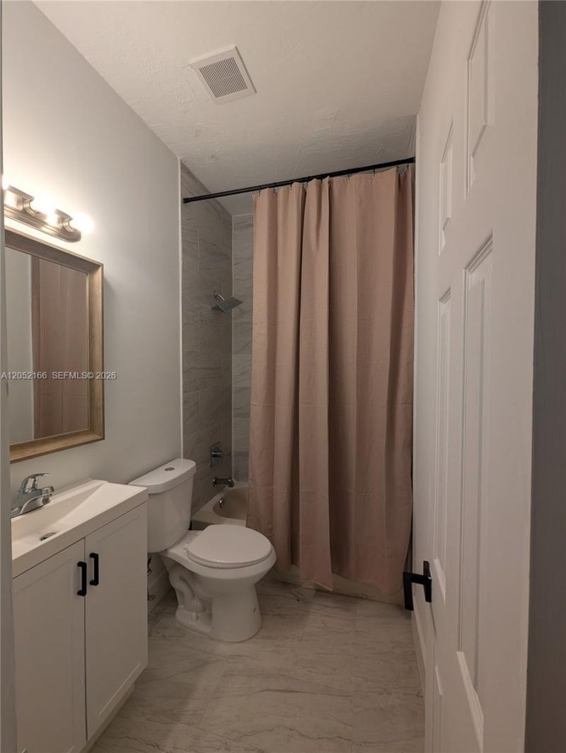 130 NW 85th St, Unit --, Miami, FL 33150 Photo