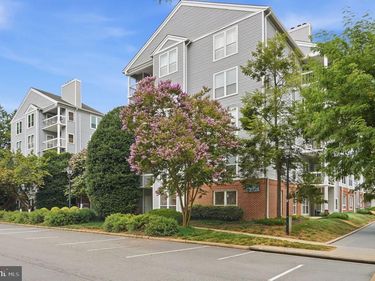 3176 SUMMIT SQUARE DRIVE, Unit 4-A2, OAKTON, VA 22124