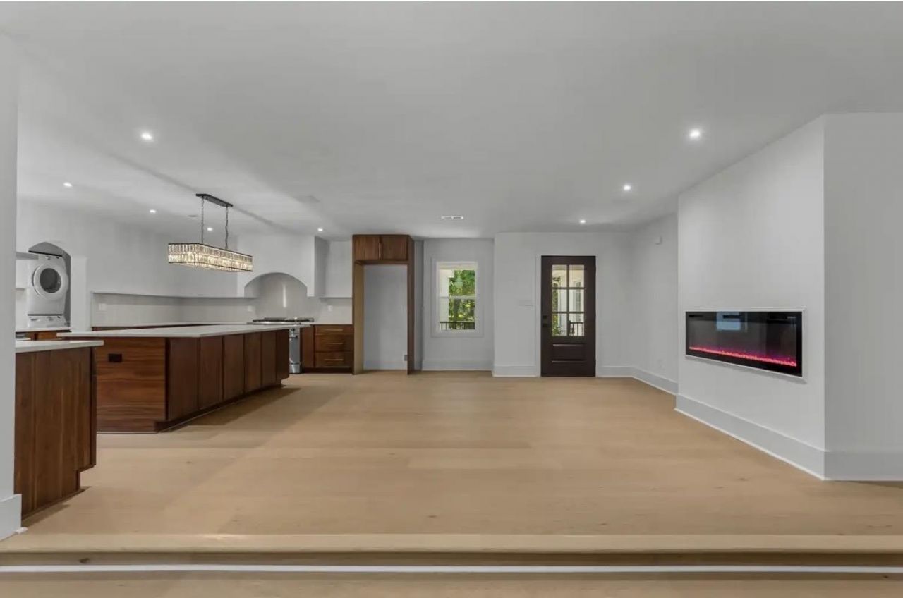 5703 Pickens Ave. Photo 12