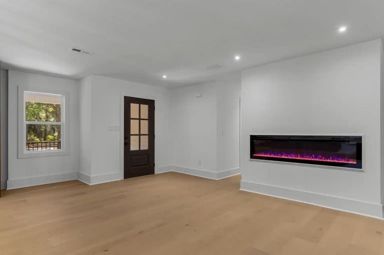 5703 Pickens Ave. Photo 13