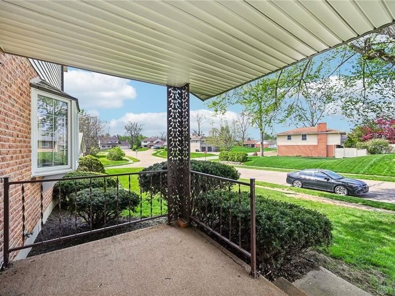 1576 Burchwood, Fairborn, OH 45324 Photo 5