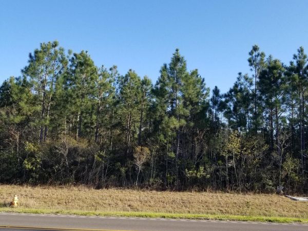 Mallett Road, Biloxi, MS 39532