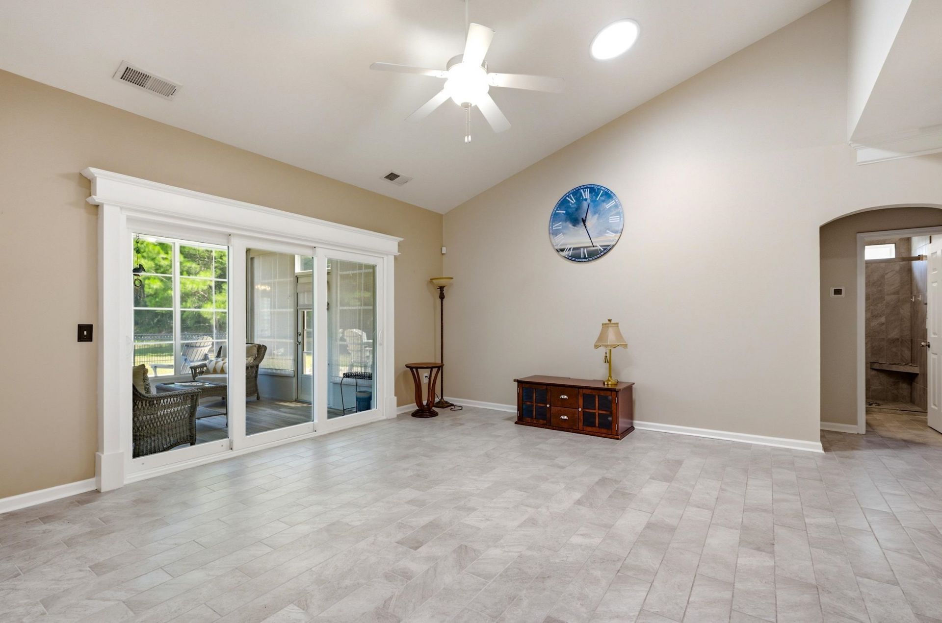 112 Barons Bluff Dr.  Photo 16