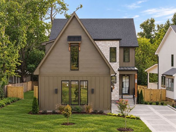 531 Highcrest Dr, Nashville, TN 37211