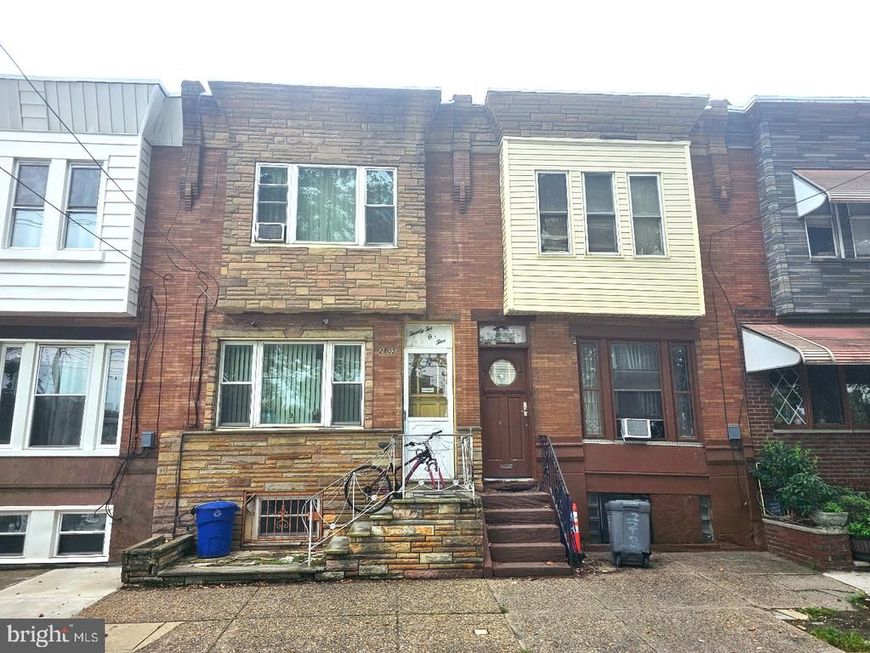 2205 S 24th Street, Philadelphia, PA 19145 Main Photo