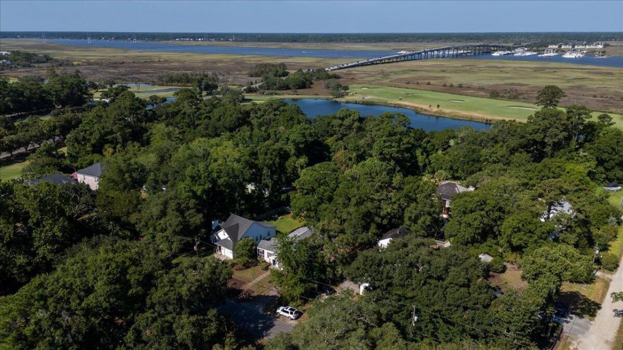 329 Riverland Drive Photo 13