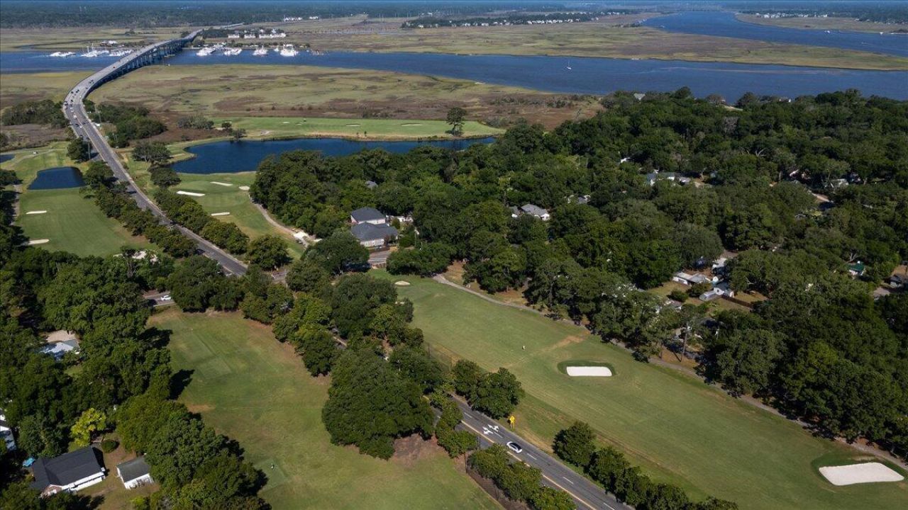 329 Riverland Drive Photo 22