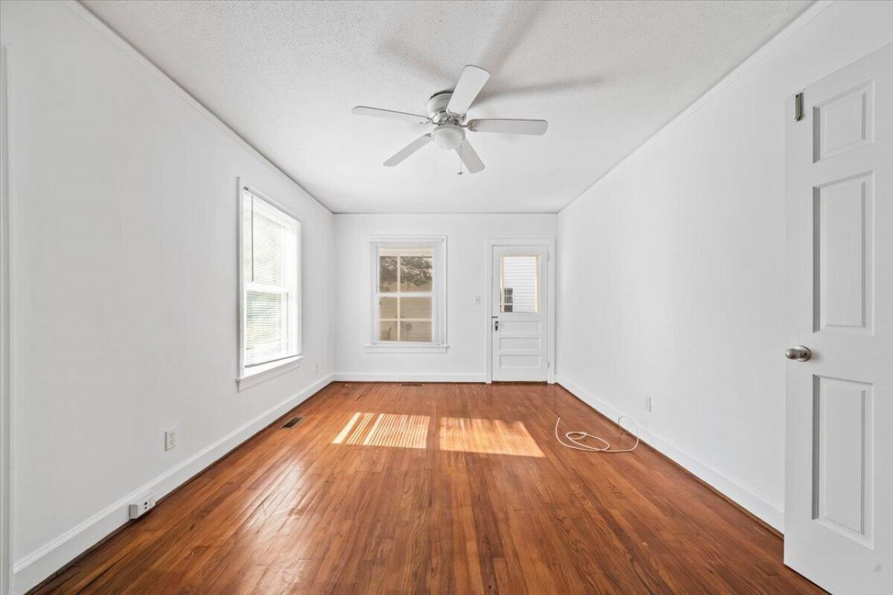 329 Riverland Drive Photo 26