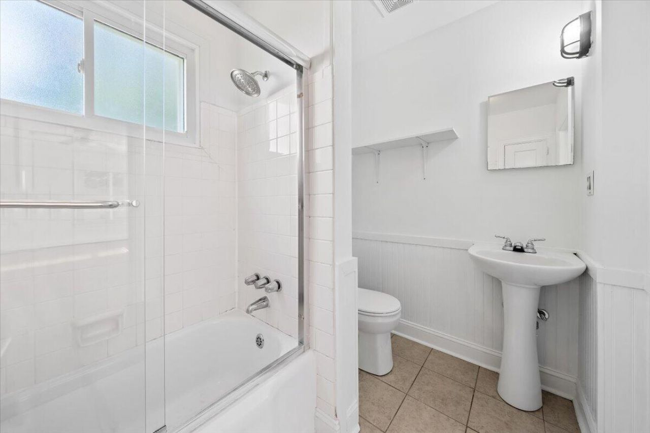 329 Riverland Drive Photo 31