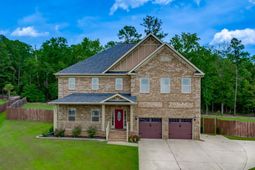 2250 Alden Drive photo 4