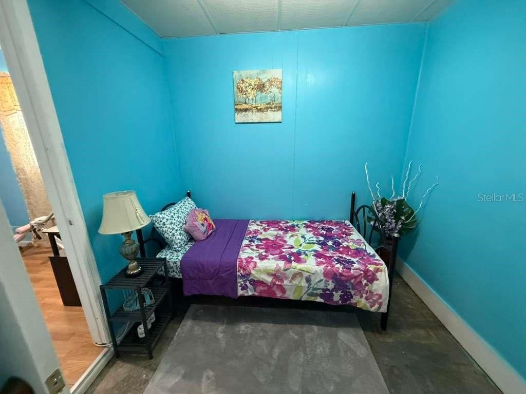 7917 Rideout Road , Tampa, FL 33619 Photo