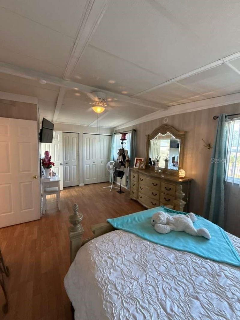 7917 Rideout Road , Tampa, FL 33619 Photo