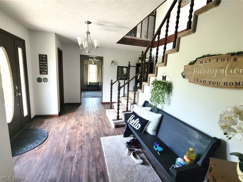524 Ridgewood Boulevard, Belpre, OH 45714 Photo 3